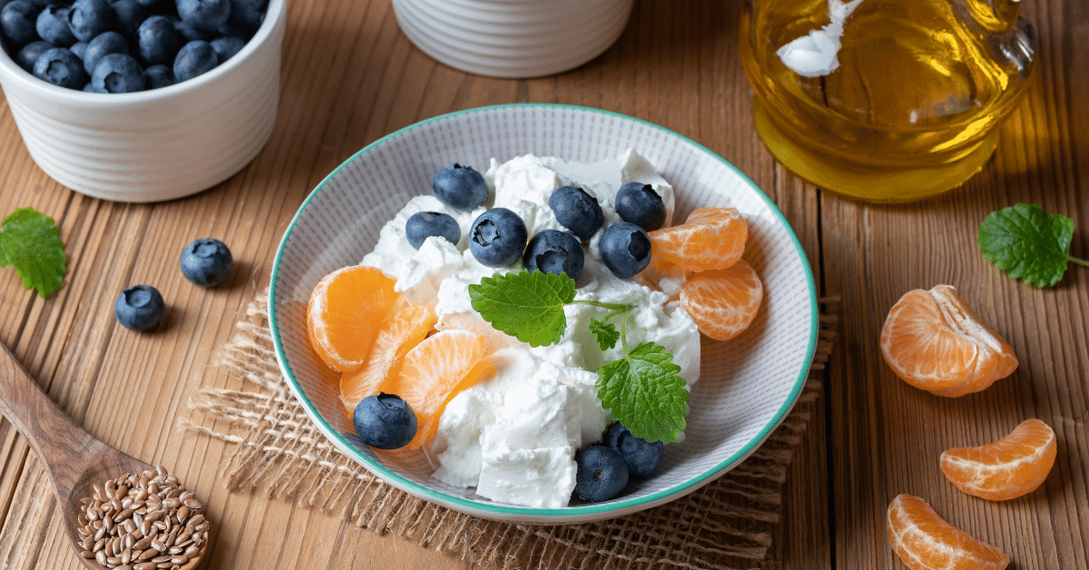 The Budwig Diet Explained: Flaxseed, Cottage Cheese & Health Claims